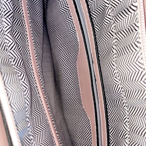 Handbag - Picture 4 of 4